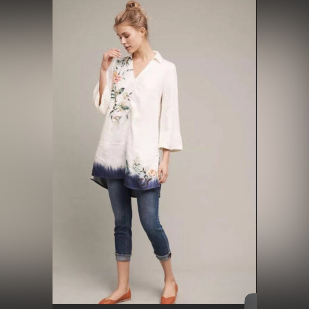 Embroidered V-Neck Tunic Top in Ivory with Navy Hem